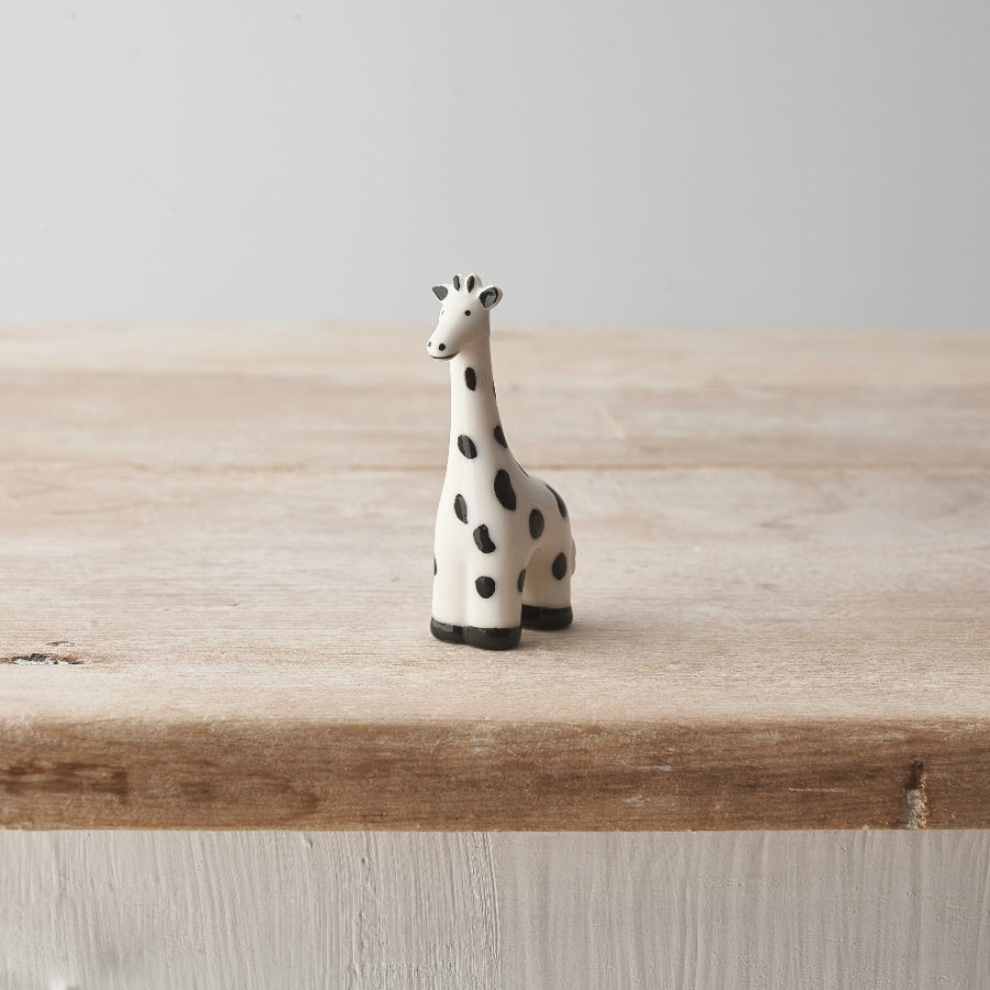 Porcelain Giraffe, 6cm