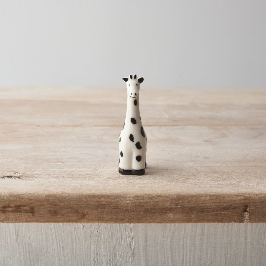 Porcelain Giraffe, 6cm