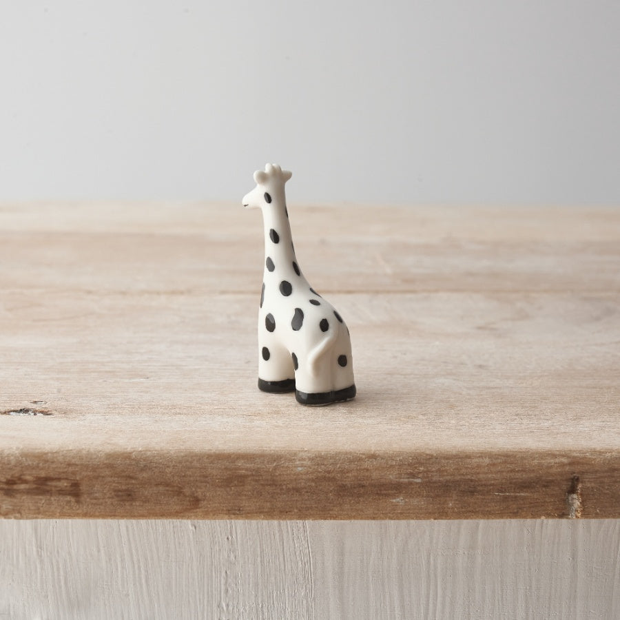 Porcelain Giraffe, 6cm